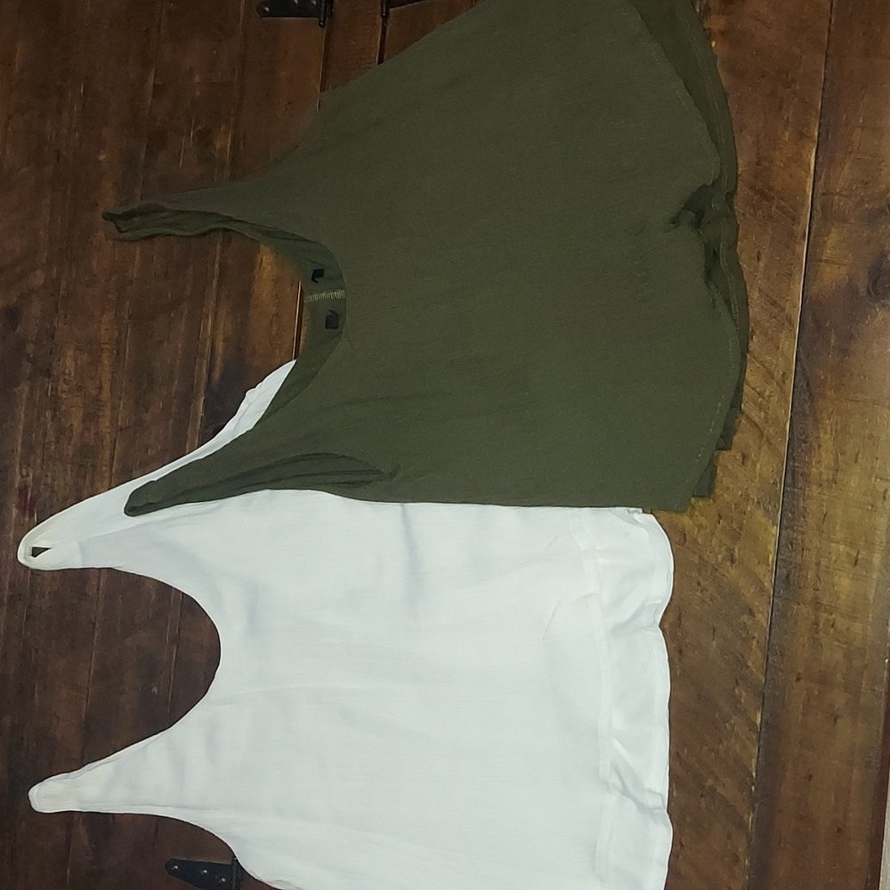 White & Green Sleeveless tops